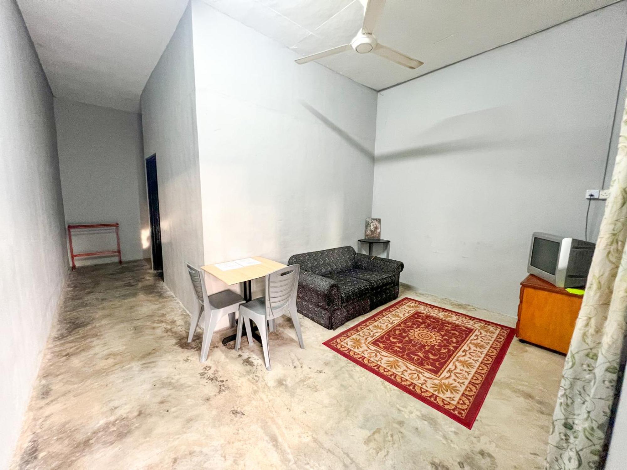 Budget Rest House ปาดังเบซาร์ ภายนอก รูปภาพ